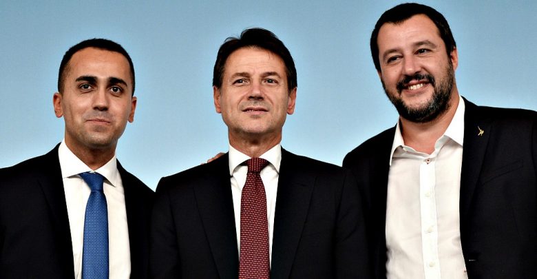 (Foto Fabio Cimaglia / LaPresse) di-maio-conte-salvini