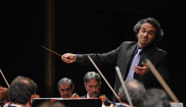 teatro-Gabriele-Bonolis (foto Mauro Mariani)