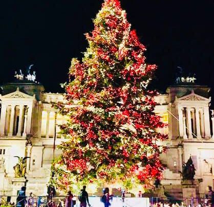 albero-natale-pza venezia 2018