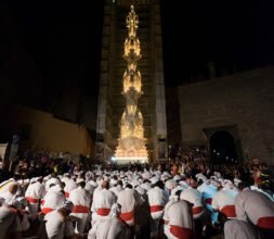 viterbo-macchina Santa Rosa (foto web)