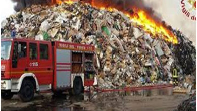 vv.ff. incendio discarica