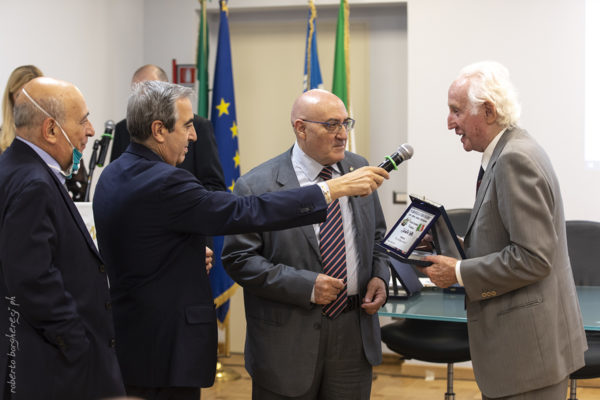 caravella gramazio, gasparri, de lorenzo - consegna targa (foto Roberto Borgheresi)