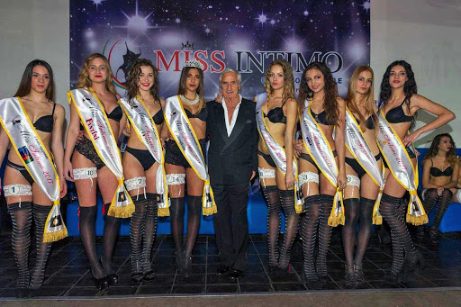 Riccardo Modesti - miss intimo - (foto web)