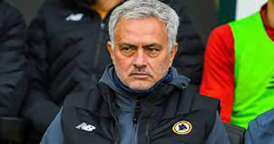 Pasquinaldo Mourinho Roma 12.02.2022 (foto web)