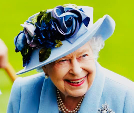 Pietrella Regina Elisabetta II (foto web)