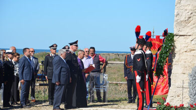 Salvo d_Acquisto - 1 - Gen. Bernardini, Alessandro, autorità, deposizione corona