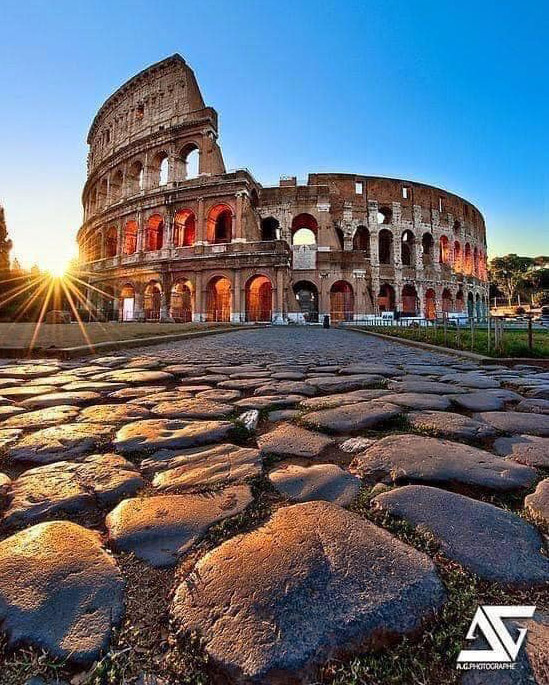 Pietrella - Roma, colosseo (AG-foto web)