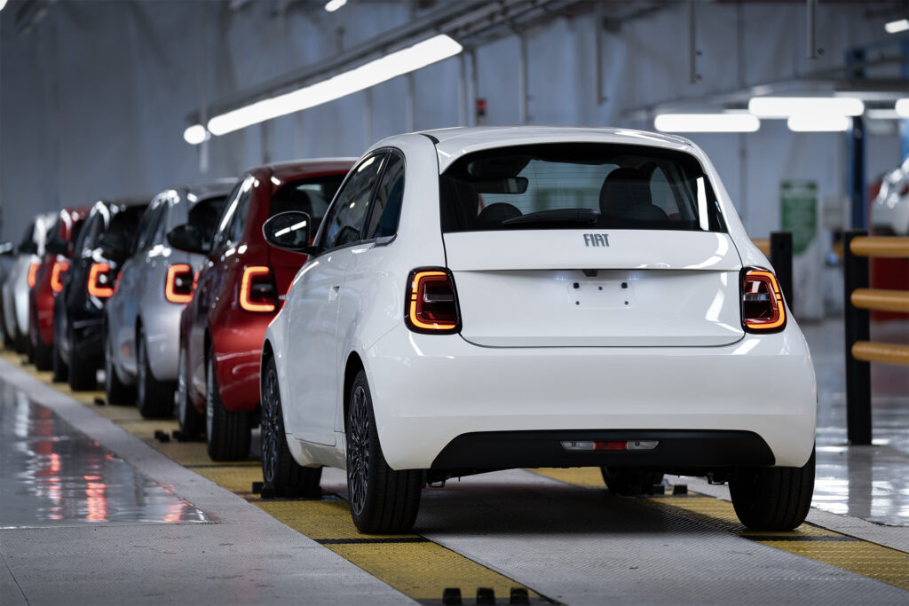500Hybridfirstpictures 1 - attualita.it La Nuova Fiat 500 ibrida è realtà a Mirafiori