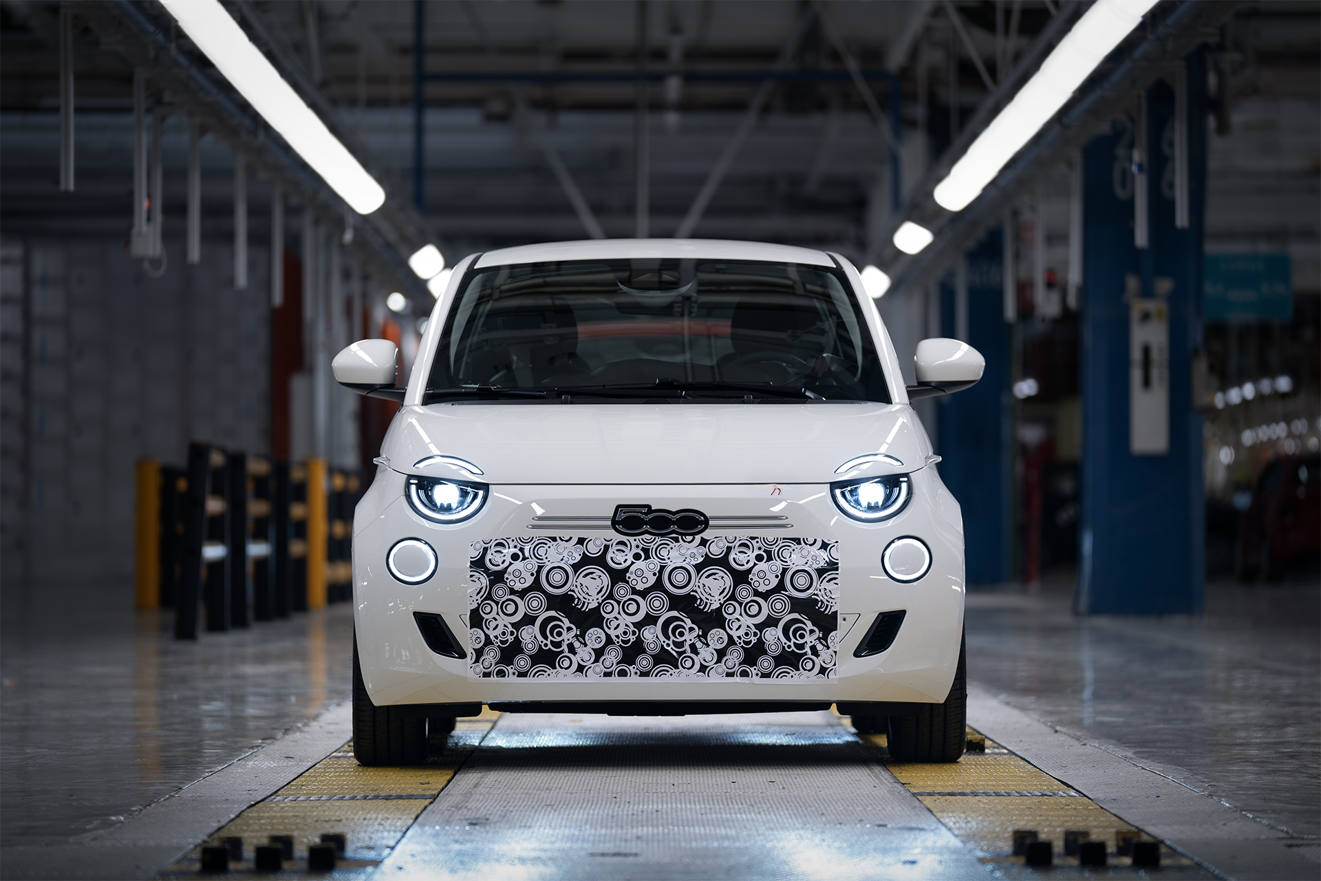 La Nuova Fiat 500 ibrida è realtà a Mirafiori