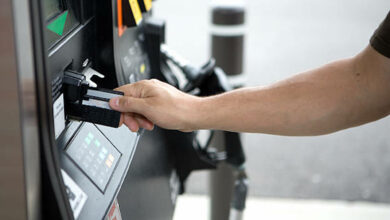 fare il pieno col bancomat