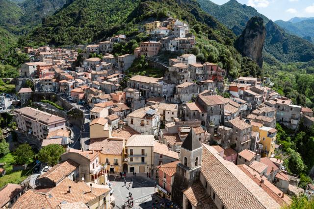 Panoramica del centro storico di Orsomarso in Calabria