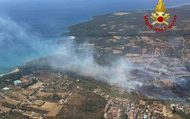 orosei_incendio1 - attualita.it
