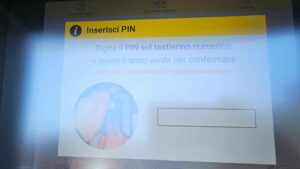 rifornimento carburante 2 - attualita.it Momento in cui chiede il PIN