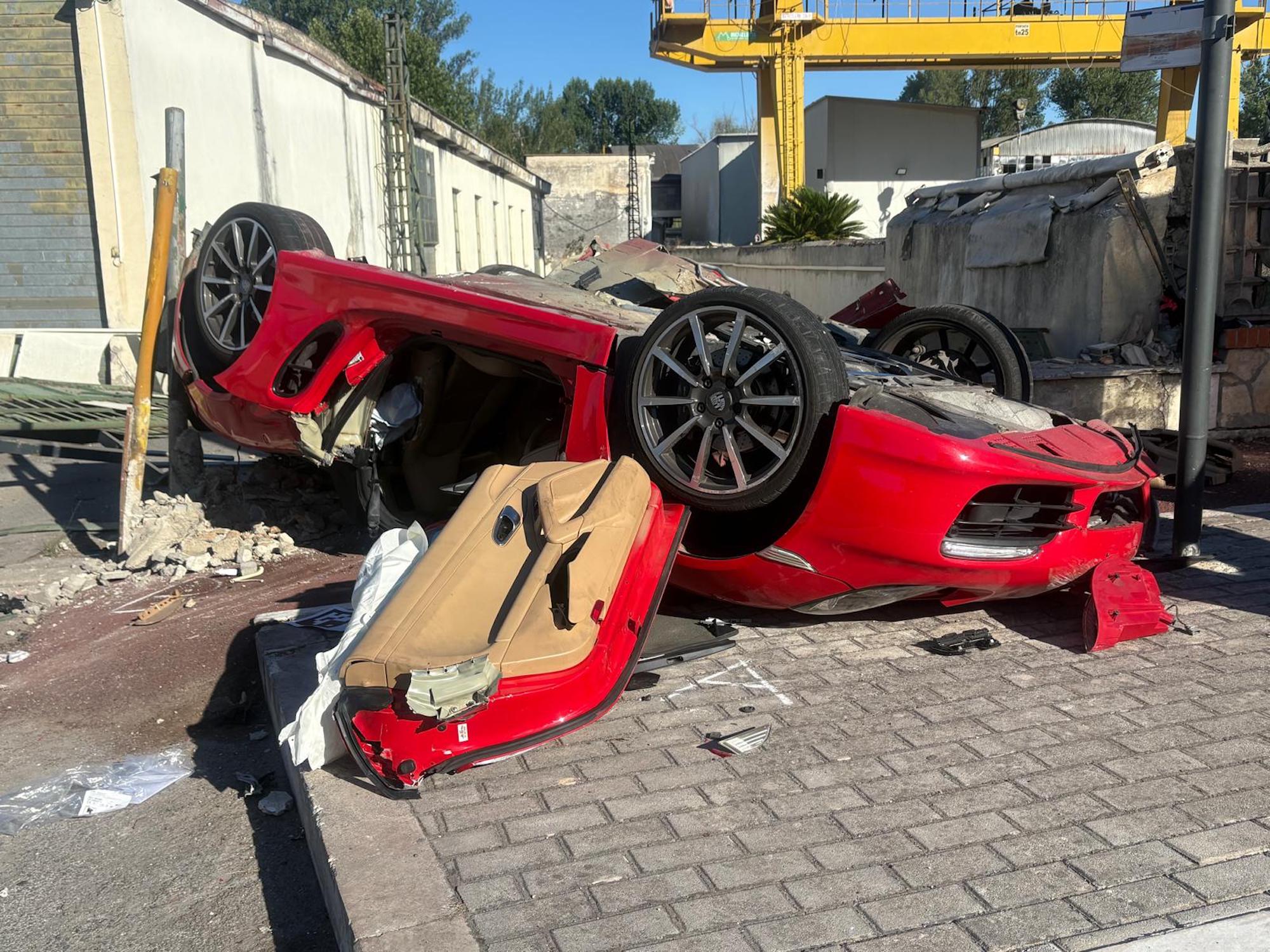 porsche rubata incidente