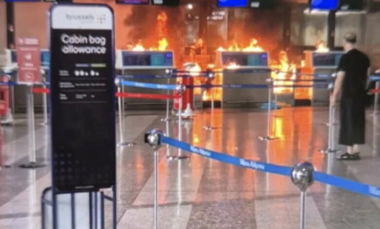 Un uomo di 27 anni di origini maliane è stato bloccato dal personale Sea e poi preso in consegna dalla polizia di frontiera: aveva appiccato il fuoco al check in di Malpensa