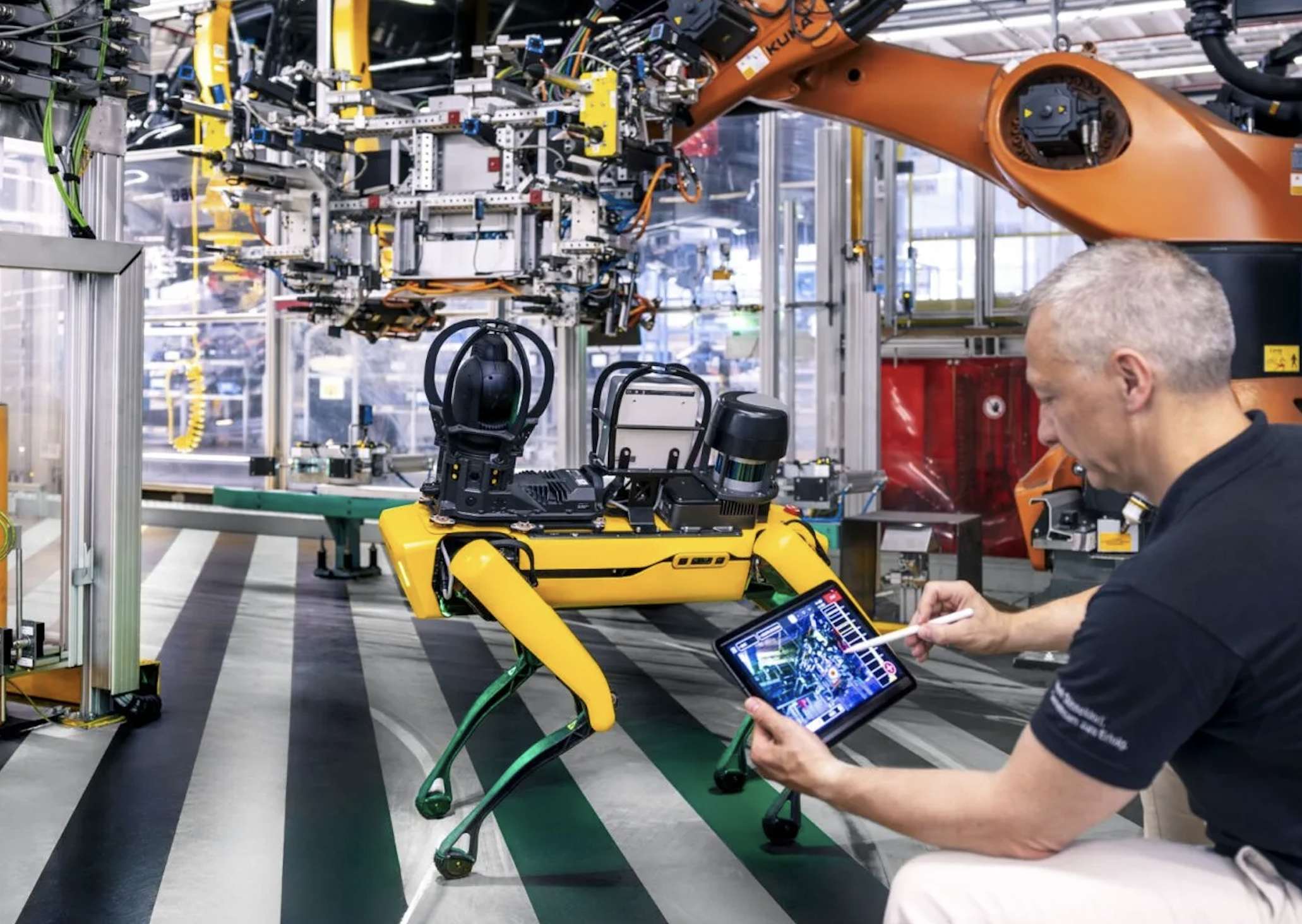 cane robot mercedes - attualita.it cane robot mercedes