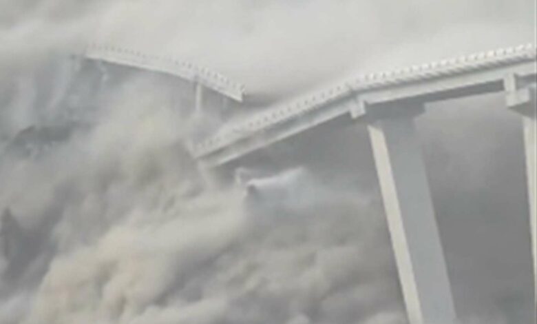 Crolla ponte Hongqi in Cina - attualita.it Crolla ponte Hongqi in Cina