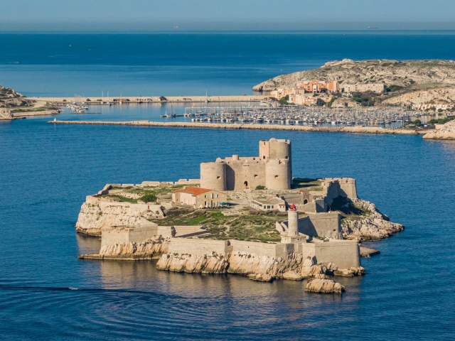 castello dif marsiglia - attualita.it