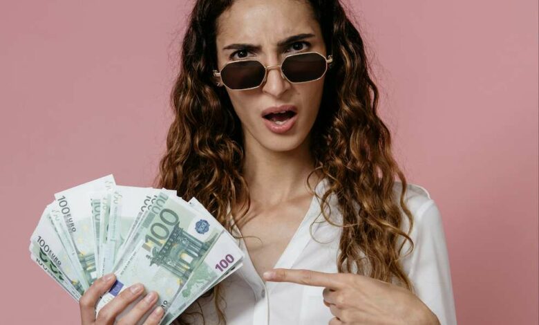 Limite UE di 10000 euro ai pagamenti in contanti